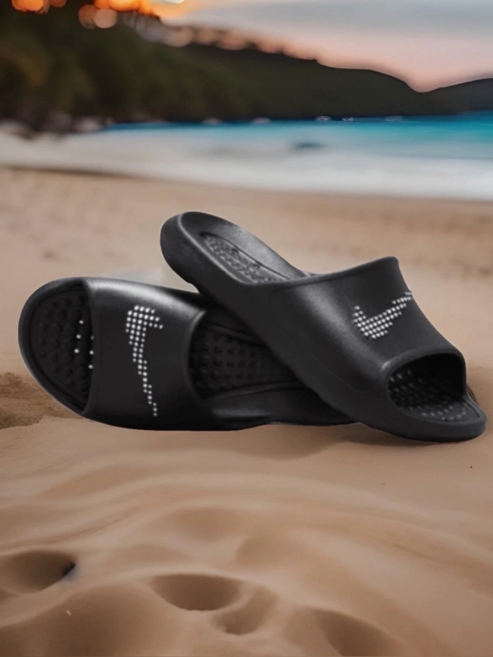 Nike Men’s Size 10 Victori One Shower Slide Sandals. Black/White. New with Tags.